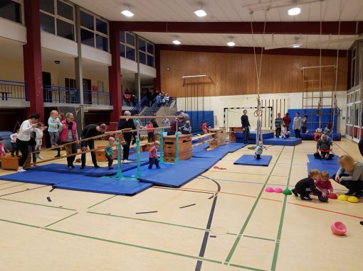 Bilder: Eltern und Kind, Bild 2 von 3