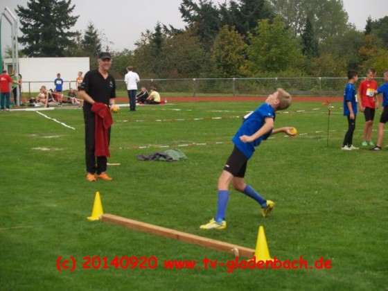 Bilder: Leichtathletik-Mehrkampf-Kreismeisterschaft September 2014, Bild 68 von 136