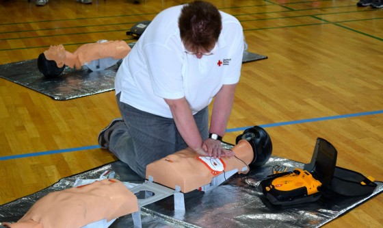 Bilder: Herzsportabteilung mit stark besuchtem HLW Kurs, Bild 7 von 8