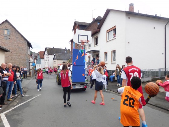 Bilder: Kirschenmarkt-Festzug, Bild 17 von 43