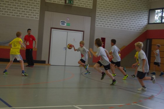 Bilder: Die Liga der Kleinen ganz groß // Erste Basketball Grundschulliga in Gladenbach, Bild 7 von 29