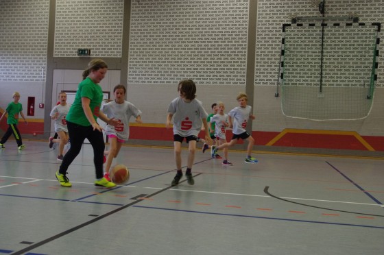 Bilder: Die Liga der Kleinen ganz groß // Erste Basketball Grundschulliga in Gladenbach, Bild 16 von 29