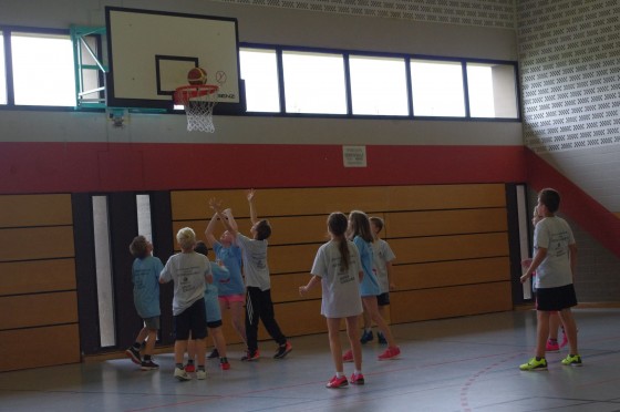 Bilder: Die Liga der Kleinen ganz groß // Erste Basketball Grundschulliga in Gladenbach, Bild 18 von 29