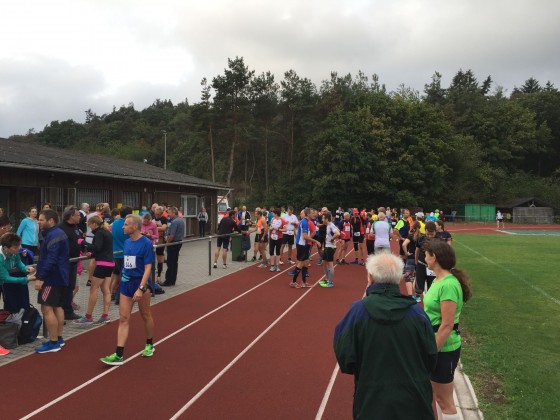 Bilder: 45. Hinterländer Volkslauf, Bild 1 von 91