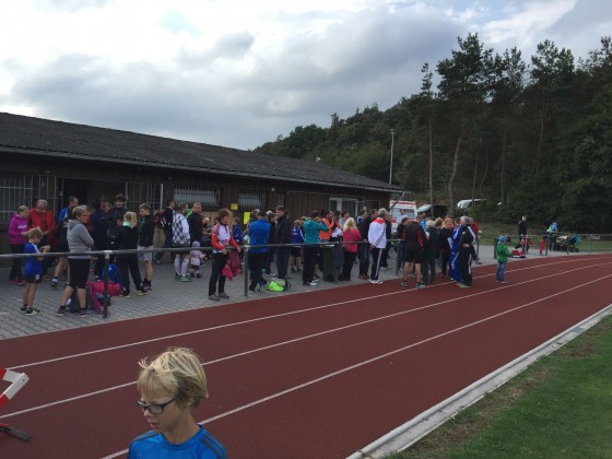 Bilder: 45. Hinterländer Volkslauf, Bild 15 von 91