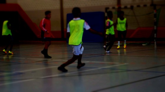 Bilder: Hobby-Fussballturnier mit Flüchtlingen in der Großsporthalle, Bild 126 von 298