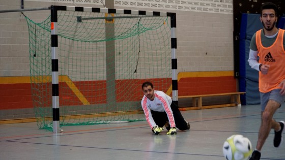 Bilder: Hobby-Fussballturnier mit Flüchtlingen in der Großsporthalle, Bild 224 von 298