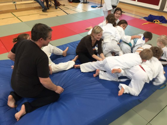 Bilder: Jahresabschluss der "Judo spielend lernen -Gruppe", Bild 7 von 8