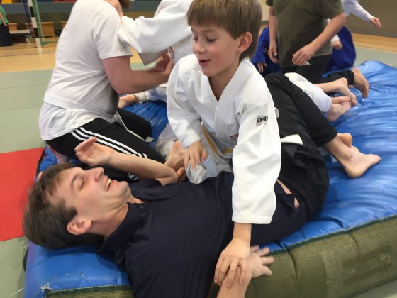 Bilder: Jahresabschluss der "Judo spielend lernen -Gruppe", Bild 6 von 8