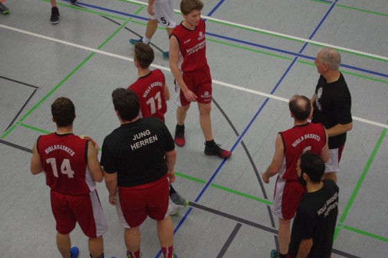 Bilder: Baskets-Herren werfen ab sofort eine Klasse höher Körbe, Bild 53 von 90