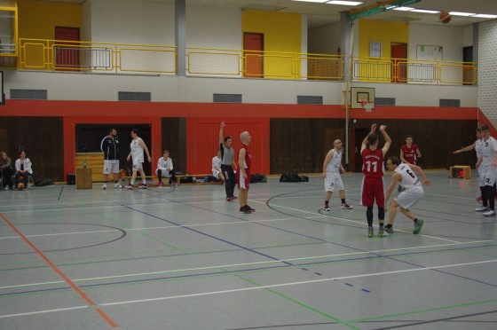 Bilder: Baskets-Herren werfen ab sofort eine Klasse höher Körbe, Bild 56 von 90