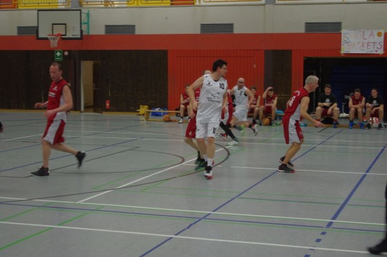 Bilder: Baskets-Herren werfen ab sofort eine Klasse höher Körbe, Bild 59 von 90