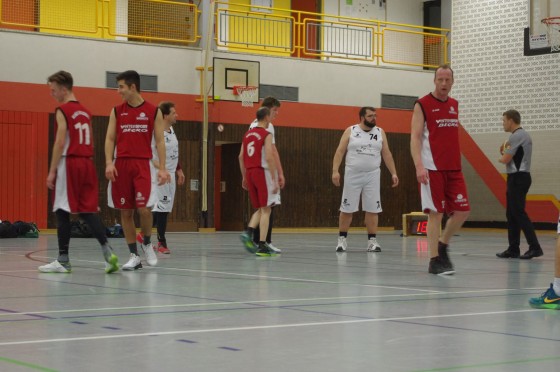Bilder: Baskets-Herren werfen ab sofort eine Klasse höher Körbe, Bild 64 von 90