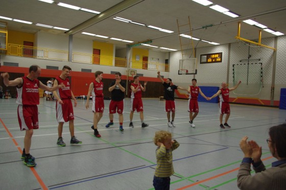 Bilder: Baskets-Herren werfen ab sofort eine Klasse höher Körbe, Bild 2 von 90