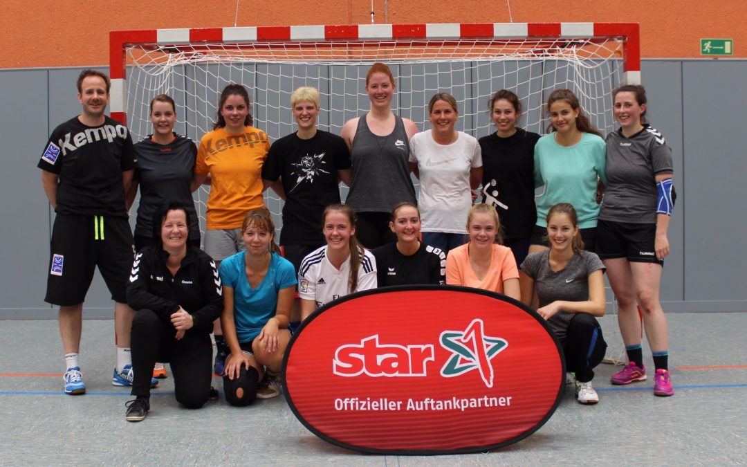 Handball: Trainingslager der Damen und Herren mit THW Kiel
