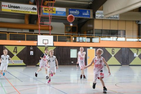 Bilder: Mini-Baskets in Limburg auf Korbjagd, Bild 5 von 17