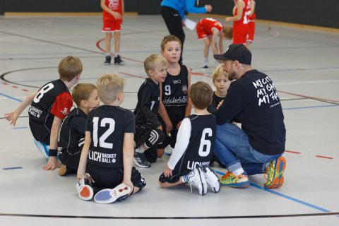Bilder: Große Bühne für die Basketball-U8-Youngsters in Gladenbach, Bild 14 von 27