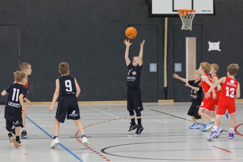 Bilder: Große Bühne für die Basketball-U8-Youngsters in Gladenbach, Bild 15 von 27