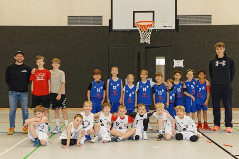 Bilder: Große Bühne für die Basketball-U8-Youngsters in Gladenbach, Bild 2 von 27