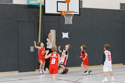 Bilder: Große Bühne für die Basketball-U8-Youngsters in Gladenbach, Bild 24 von 27