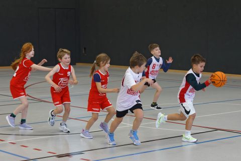 Bilder: Große Bühne für die Basketball-U8-Youngsters in Gladenbach, Bild 26 von 27
