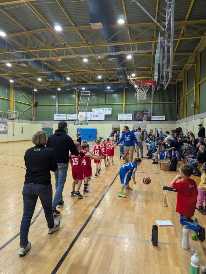Bilder: Gladenbacher U8-Turniersieg zum Jahresabschluss in Gelnhausen, Bild 4 von 10